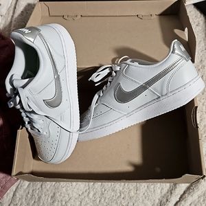 Nike Court Vision